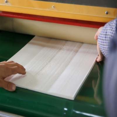 OEM FKM Fluorkautschuk Vorzusatz bessere Durchflussfähigkeit gute Extrusion bessere heiße Rissbeständigkeit Eigenschaft